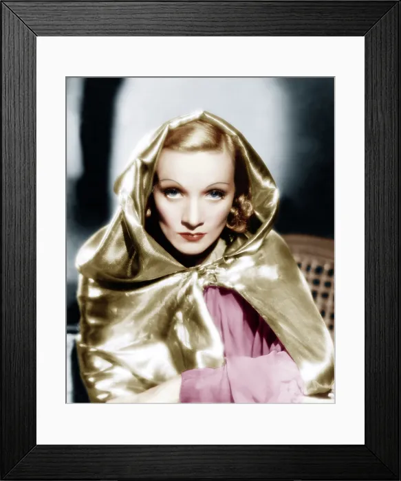 Framed Print : THE GARDEN OF ALLAH, Marlene Dietrich, 1936