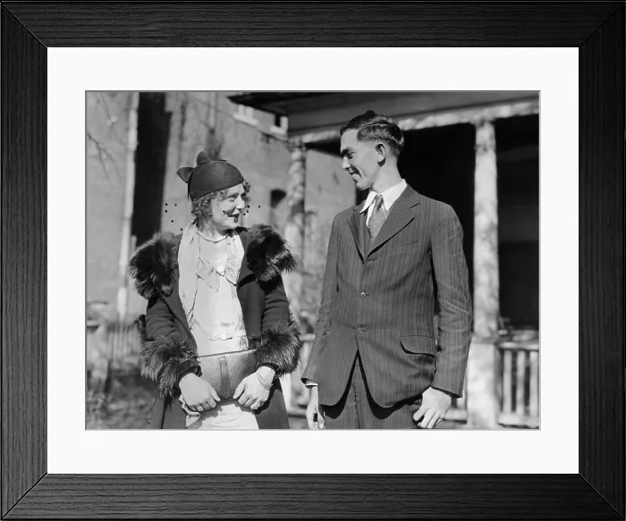 Framed Print : Price girl's story upheld by Hobo Poet at the Scottsboro Trial Framed Print : Price girl's story upheld by Hobo Poet at the Scottsboro Trial