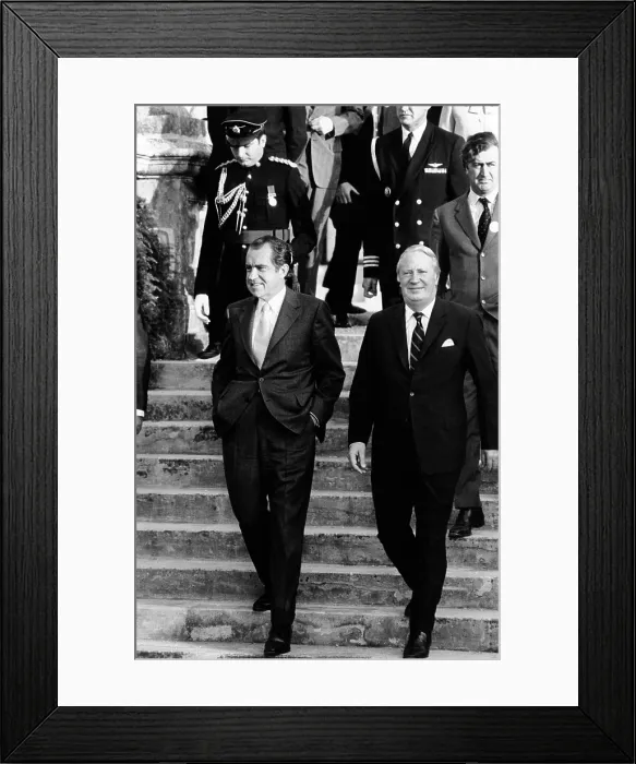 Framed Print : President Richard Nixon (left) and British Prime Minister Edward Heath hold talks in Hamilton, Bermuda. Dec. 21, 1971 (CSU_ALPHA_536) CSU Archives / Everett Collection