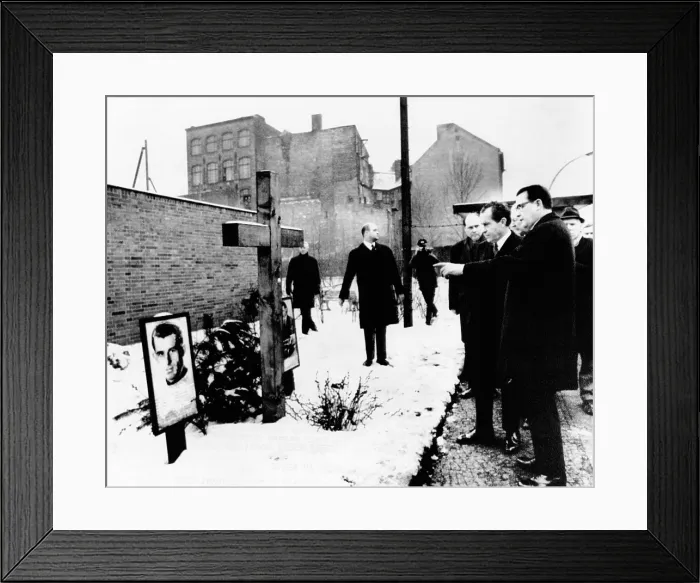 Framed Print : President Richard Nixon and West Berlin Mayor Klaus Schuetz at a memorial to two East Germans by guards killed as they tried to cross the Berlin Wall. Feb. 27, 1969 Framed Print : President Richard Nixon and West Berlin Mayor Klaus Schuetz at a memorial to two East Germans by guards killed as they tried to cross the Berlin Wall. Feb. 27, 1969