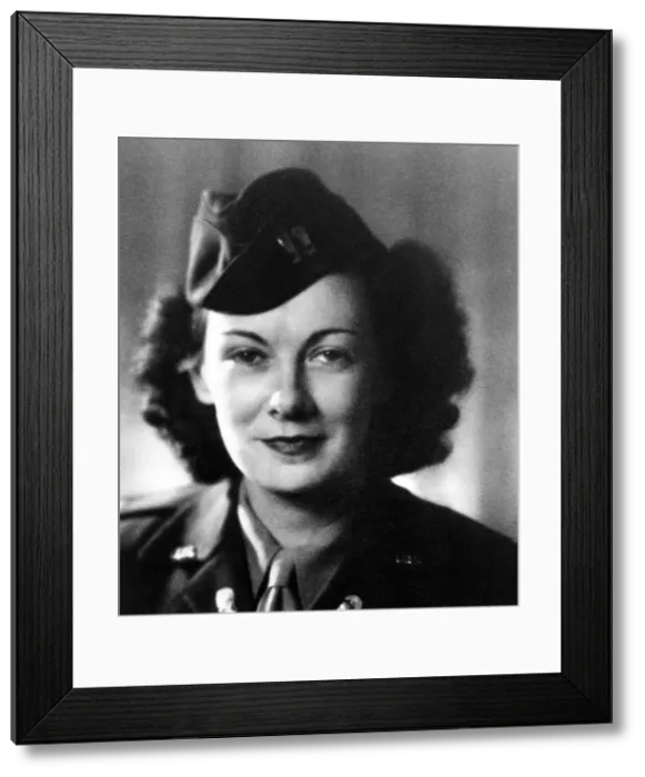 Framed Print : Kay Summersby Morgan served as General Eisenhower's chauffeur when he was to Supreme Commander Allied Force in World War II Framed Print : Kay Summersby Morgan served as General Eisenhower's chauffeur when he was to Supreme Commander Allied Force in World War II