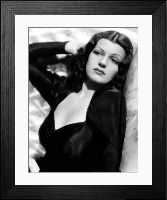 Framed Print : Rita Hayworth, 1940 Framed Print : Rita Hayworth, 1940