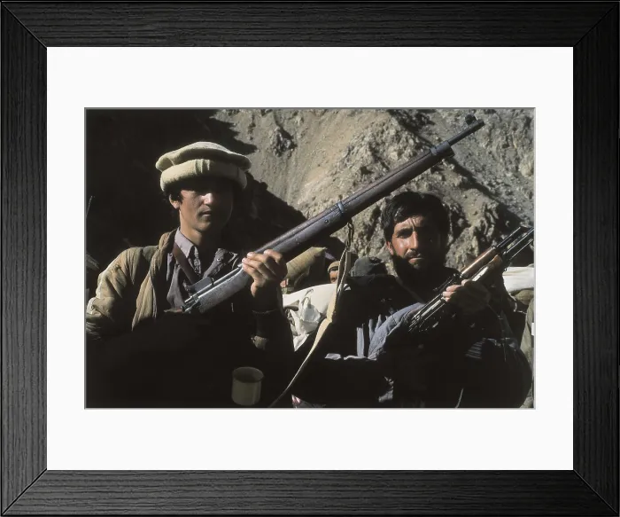 Framed Print : Afghanistan. Civil War. Armed Afghan Mujahideens in Garam Chamsa. AISA / Everett Collection**US SALES ONLY**
