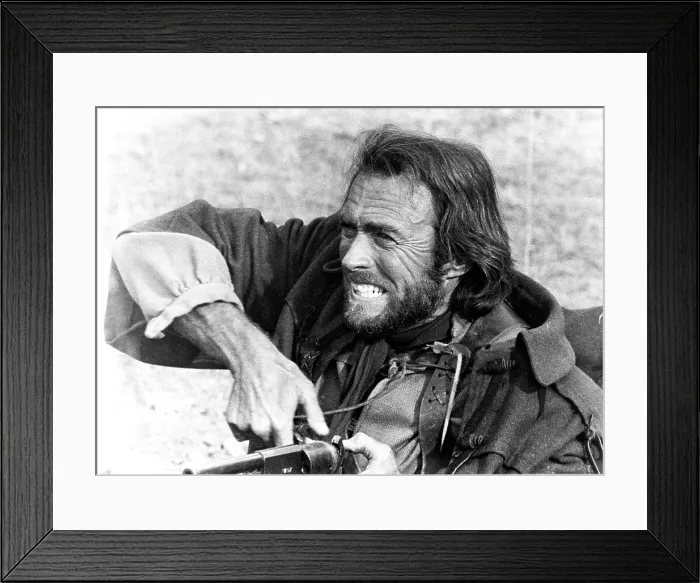 Framed Print : THE OUTLAW JOSEY WALES, Clint Eastwood, 1976