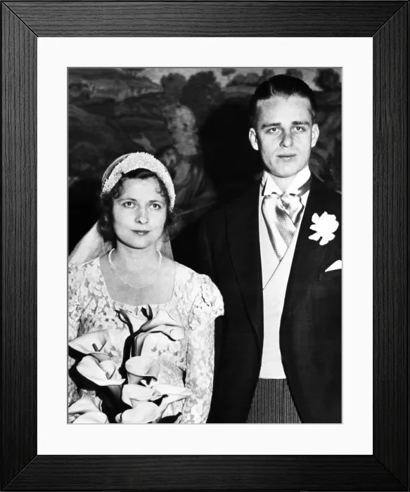 Framed Print : Elliot Roosevelt with his first wife, Elizabeth Browning Donner. They were married on Jan. 16, 1932, had one child, William Donner Roosevelt, and divorced in 1933 Framed Print : Elliot Roosevelt with his first wife, Elizabeth Browning Donner. They were married on Jan. 16, 1932, had one child, William Donner Roosevelt, and divorced in 1933