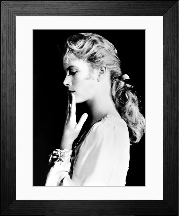 Framed Print : THE SWAN, Grace Kelly, on-set, 1956
