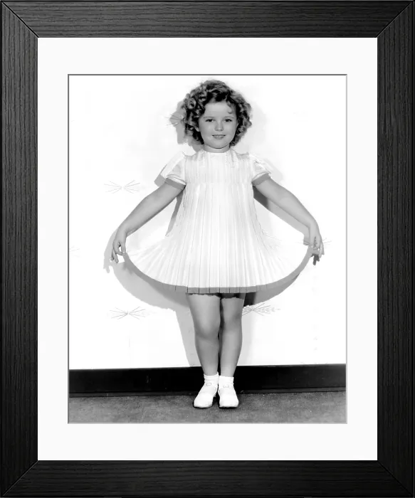 Framed Print : CURLY TOP, Shirley Temple, 1935, TM and Copyright (c) 20th Century Fox Film Corp. All rights reserved. Courtesy: Everett Collection