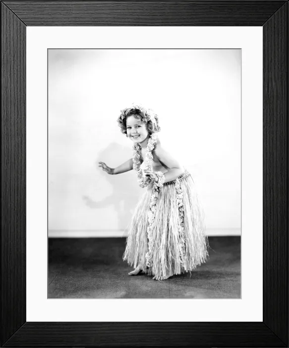 Framed Print : CURLY TOP, Shirley Temple, 1935, 20th Century-Fox Film Corporation, TM & Copyright / courtesy Everett Collection