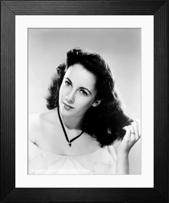Framed Print : CYNTHIA, Elizabeth Taylor, 1947