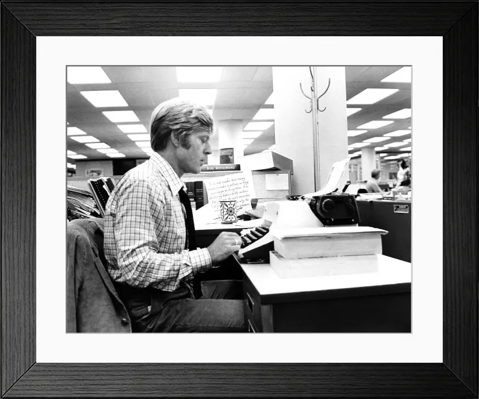 Framed Print : ALL THE PRESIDENT'S MEN, Robert Redford, 1976. Warner Bros. / courtesy Everett Collection Framed Print : ALL THE PRESIDENT'S MEN, Robert Redford, 1976. Warner Bros. / courtesy Everett Collection