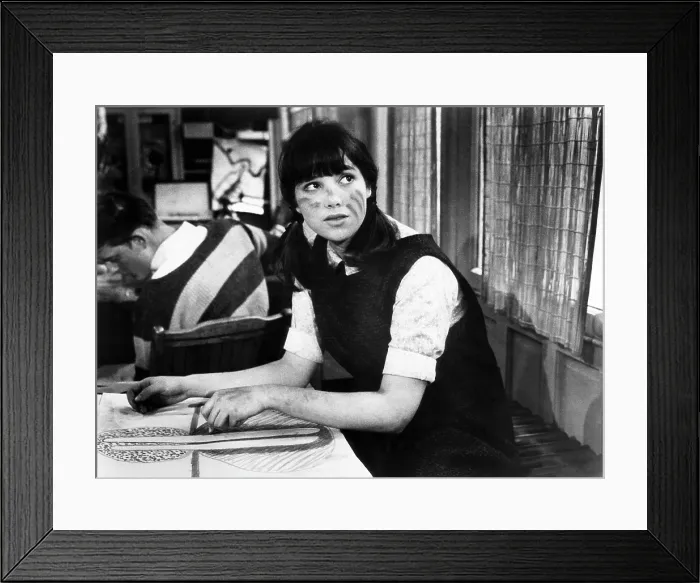 Framed Print : DAVID AND LISA, Janet Margolin, 1962