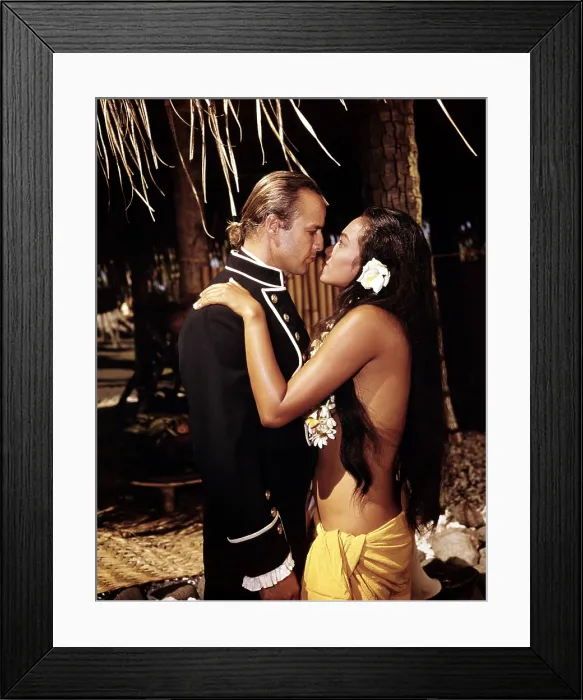 Framed Print : MUTINY ON THE BOUNTY, Marlon Brando, Tarita, 1962