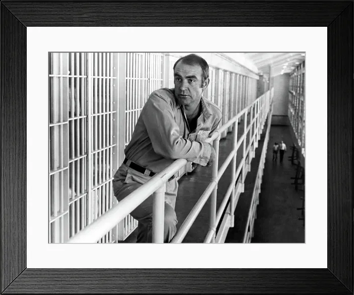 Framed Print : THE ANDERSON TAPES, Sean Connery, 1971