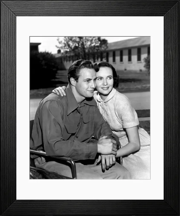 Framed Print : THE MEN, Marlon Brando, Teresa Wright, 1950