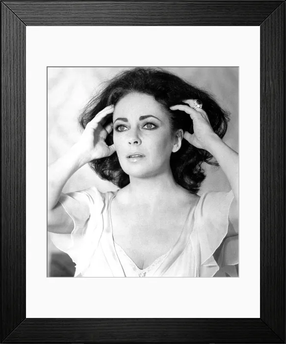 Framed Print : ASH WEDNESDAY, Elizabeth Taylor, 1973 Framed Print : ASH WEDNESDAY, Elizabeth Taylor, 1973