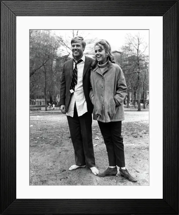 Framed Print : BAREFOOT IN THE PARK, Robert Redford, Jane Fonda, 1967