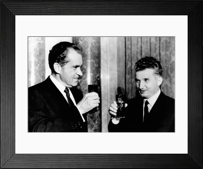 Framed Print : President Richard Nixon toasts President, Nicolae Ceausescu during his visit to Romanian