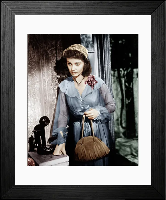 Framed Print : A STREETCAR NAMED DESIRE, Vivien Leigh, 1951 Framed Print : A STREETCAR NAMED DESIRE, Vivien Leigh, 1951