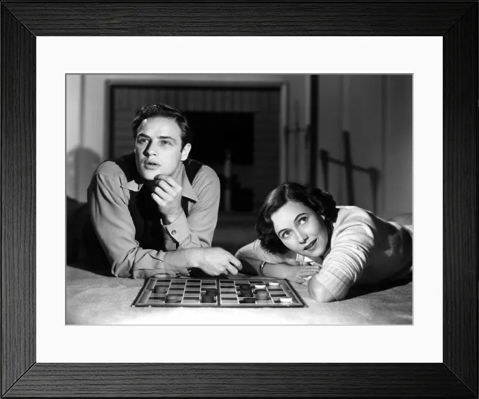 Framed Print : THE MEN, Marlon Brando, Teresa Wright, 1950 Framed Print : THE MEN, Marlon Brando, Teresa Wright, 1950