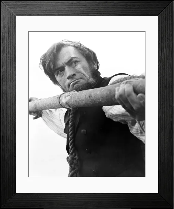 Framed Print : MOBY DICK, Gregory Peck, 1956 Framed Print : MOBY DICK, Gregory Peck, 1956