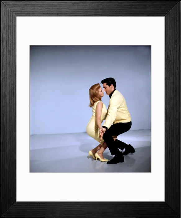 Framed Print : VIVA LAS VEGAS, Ann-Margret, Elvis Presley, 1964 Framed Print : VIVA LAS VEGAS, Ann-Margret, Elvis Presley, 1964
