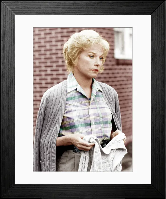 Framed Print : TERMS OF ENDEARMENT, Shirley MacLaine, 1983. Paramount / courtesy Everett Collection