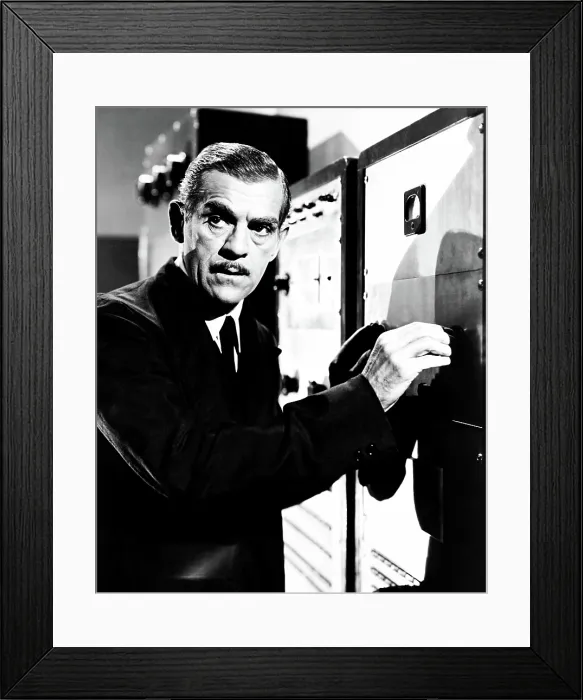 Framed Print : THE DEVIL COMMANDS, Boris Karloff, 1941 Framed Print : THE DEVIL COMMANDS, Boris Karloff, 1941