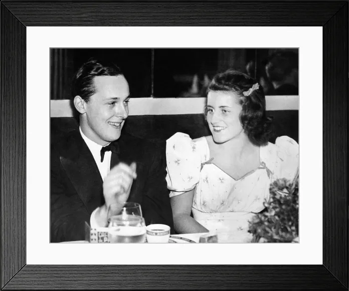 Framed Print : Kathleen Kennedy, with Lord Hartington, heir to the Duke of Devonshire. The couple married on May 6, 1944