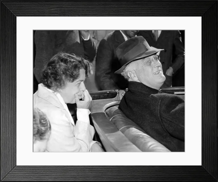 Framed Print : President Franklin and Eleanor Roosevelt during an informal press conference at Warms Springs, Georgia Framed Print : President Franklin and Eleanor Roosevelt during an informal press conference at Warms Springs, Georgia