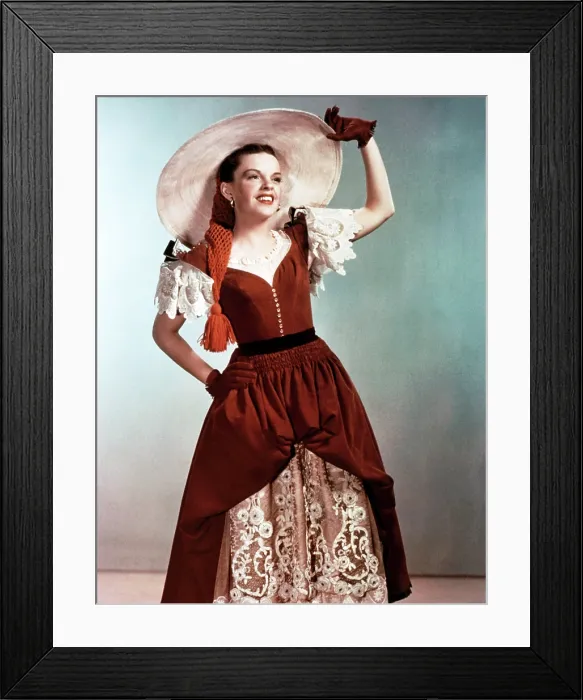 Framed Print : THE PIRATE, Judy Garland, 1948