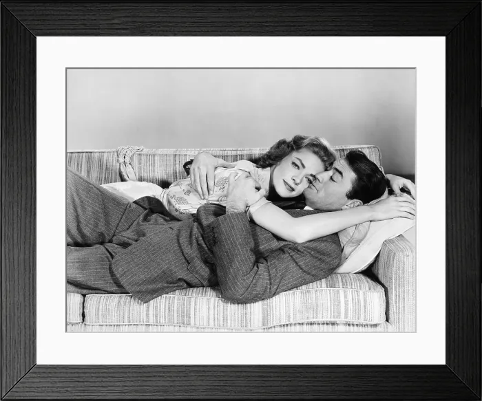 Framed Print : DESIGNING WOMAN, Lauren Bacall, Gregory Peck, 1957