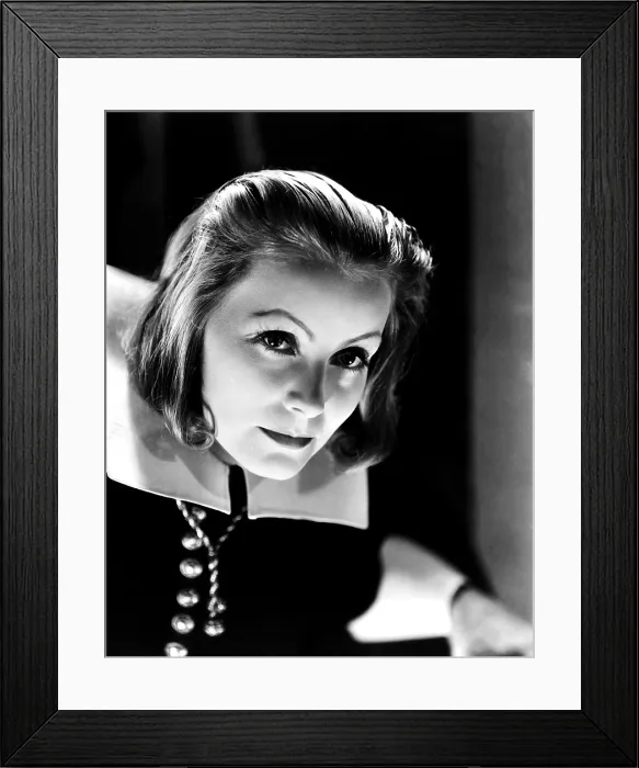 Framed Print : QUEEN CHRISTINA, Greta Garbo, 1933