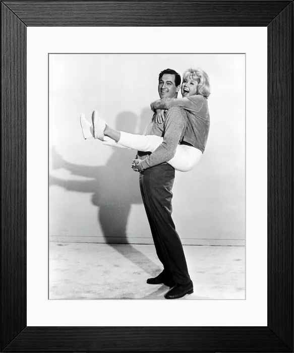 Framed Print : SEND ME NO FLOWERS, Rock Hudson, Doris Day, 1964