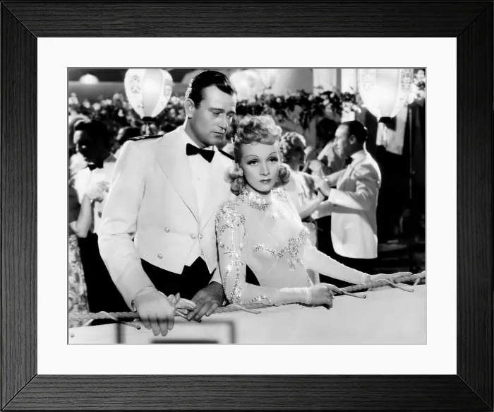 Framed Print : SEVEN SINNERS, from left, John Wayne, Marlene Dietrich, 1940