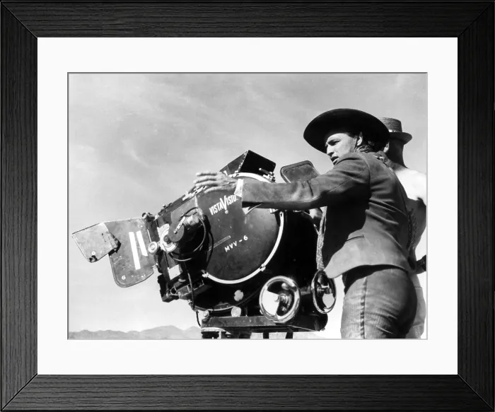 Framed Print : ONE-EYED JACKS, Marlon Brando (director) on-set, 1961