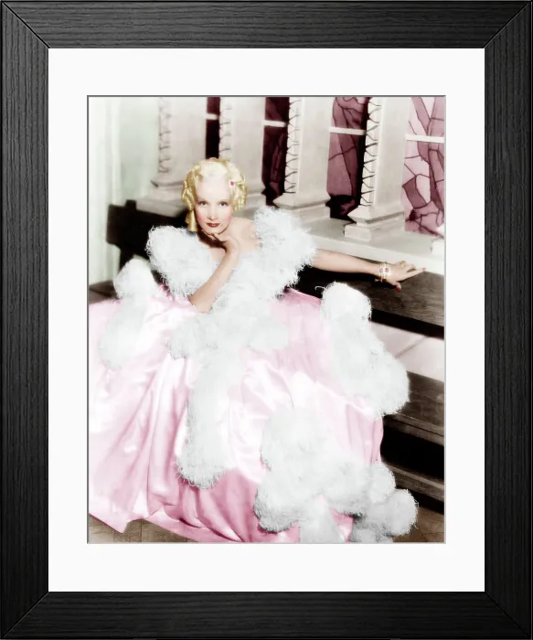 Framed Print : THE SCARLET EMPRESS, Marlene Dietrich, 1934