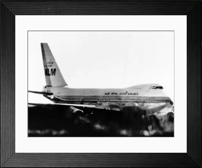 Framed Print : Hijacked Dutch Airliner in Tripoli, Libya. Arab hijackers took the KLM Jumbo Jet to airports in Syria, Cyprus, Libya, and Malta Framed Print : Hijacked Dutch Airliner in Tripoli, Libya. Arab hijackers took the KLM Jumbo Jet to airports in Syria, Cyprus, Libya, and Malta