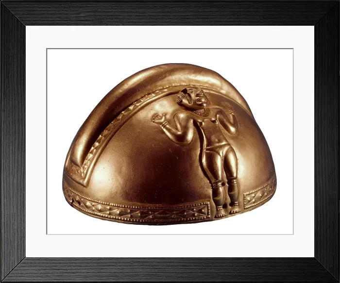 Framed Print : Gold helmet. ca. 500. Quimbaya art. Jewelry. SPAIN. Madrid. America's Museum. Proc: COLOMBIA. AISA / Everett Collection**US SALES ONLY**