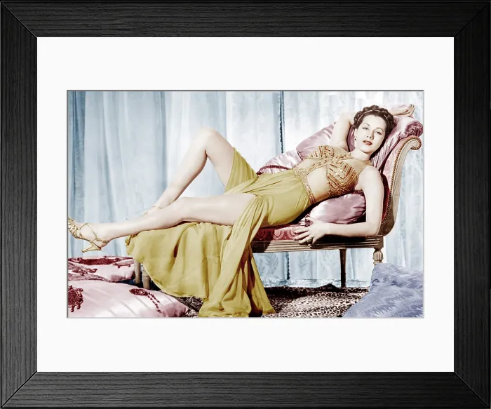 Framed Print : SUDAN, Maria Montez, 1945 Framed Print : SUDAN, Maria Montez, 1945