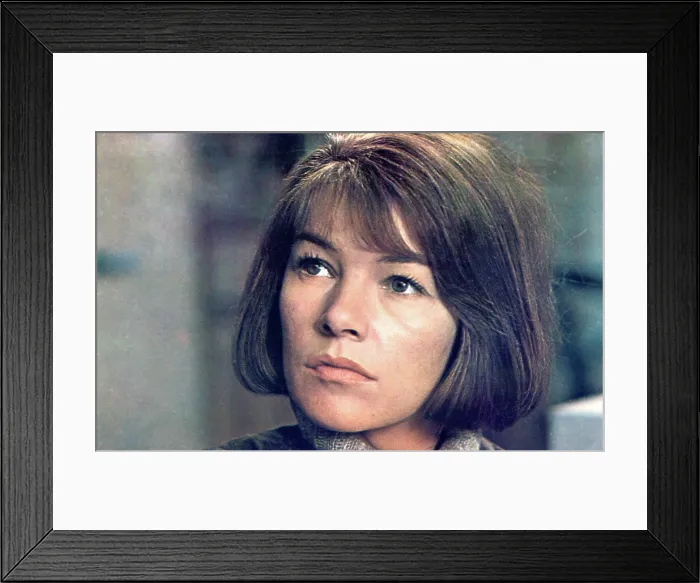 Framed Print : SUNDAY BLOODY SUNDAY, Glenda Jackson, 1971