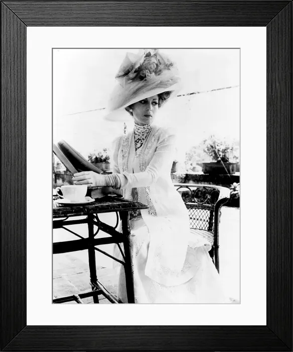 Framed Print : DEATH IN VENICE, (aka MORTE A VENEZIA), Silvana Mangano, 1971
