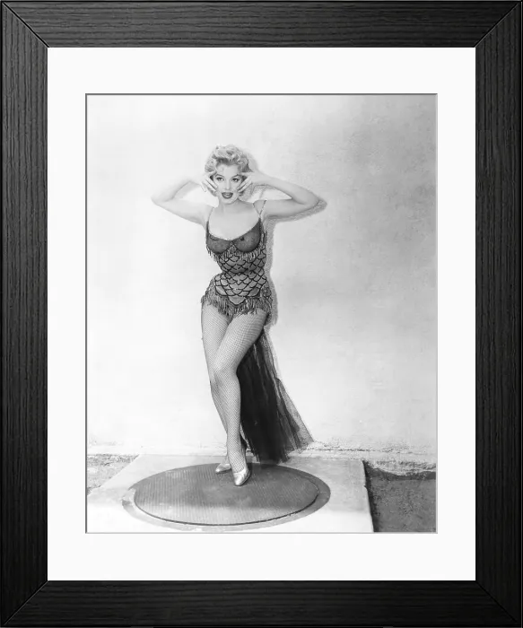 Framed Print : BUS STOP, Marilyn Monroe, 1956, TM & Copyright 20th Century Fox Film Corp. / courtesy Everett Collection Framed Print : BUS STOP, Marilyn Monroe, 1956, TM & Copyright 20th Century Fox Film Corp. / courtesy Everett Collection