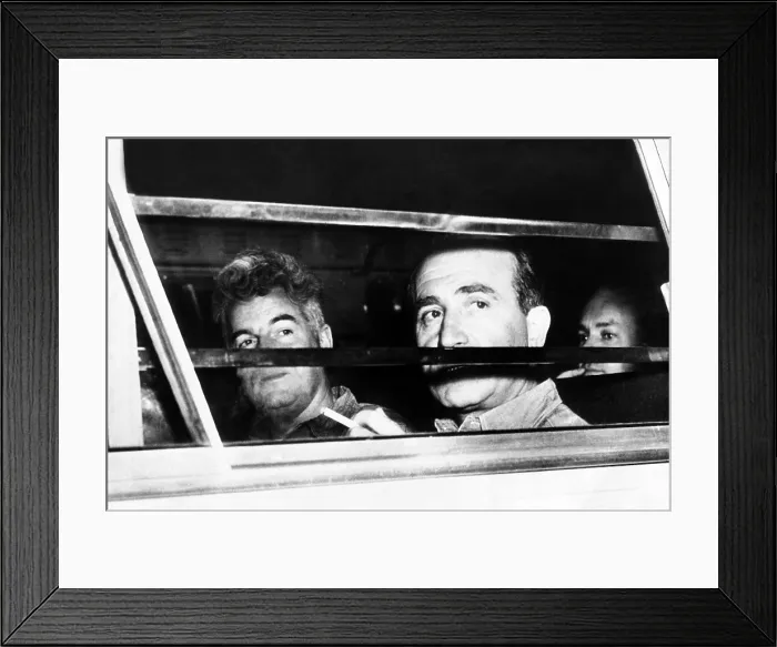 Framed Print : U.S. Communist leaders are taken to the Federal Penitentiary at Lewisburg, Pa