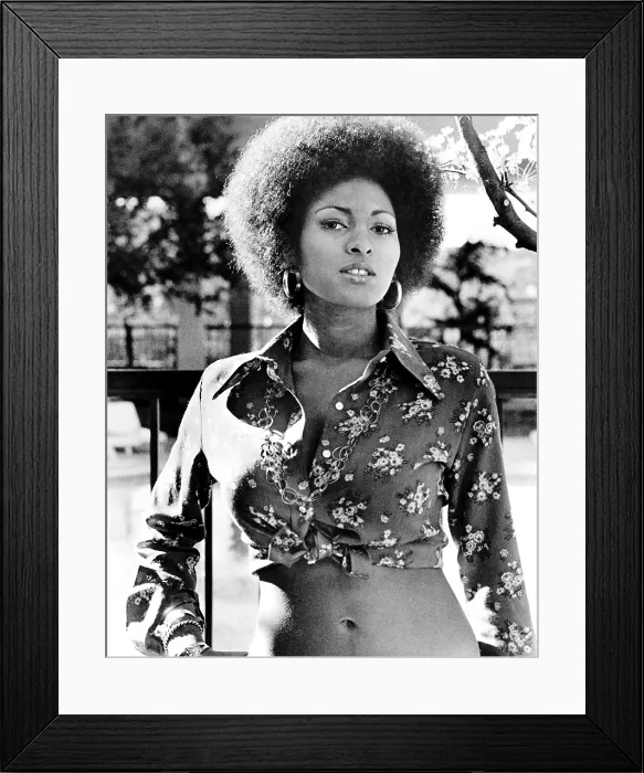Framed Print : COFFY, Pam Grier, 1973 Framed Print : COFFY, Pam Grier, 1973