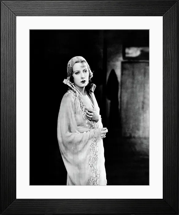 Framed Print : THE TEMPTRESS, Greta Garbo, 1926