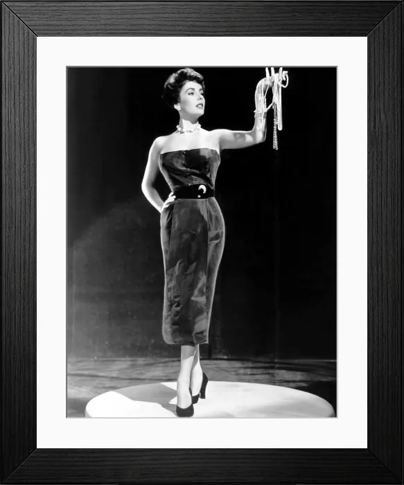 Framed Print : THE GIRL WHO HAD EVERYTHING, Elizabeth Taylor, 1953