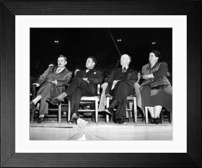 Framed Print : US Communist leaders at a Madison Square Garden pre-election rally. L-R: Earl Browder, Communist Party Presidential candidate; James W