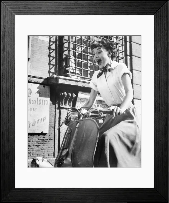 Framed Print : ROMAN HOLIDAY, Audrey Hepburn, 1953
