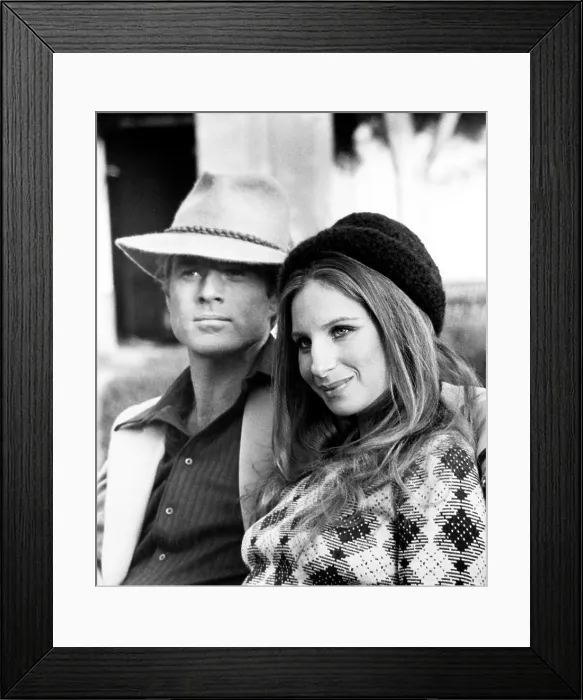 Framed Print : THE WAY WE WERE, from left, Robert Redford, Barbra Streisand, 1973