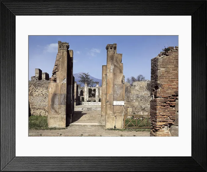 Framed Print : ITALY. CAMPANIA. NAPLES. Pompeii. House of Pansa. Roman art. Early Empire. AISA / Everett Collection**US SALES ONLY**